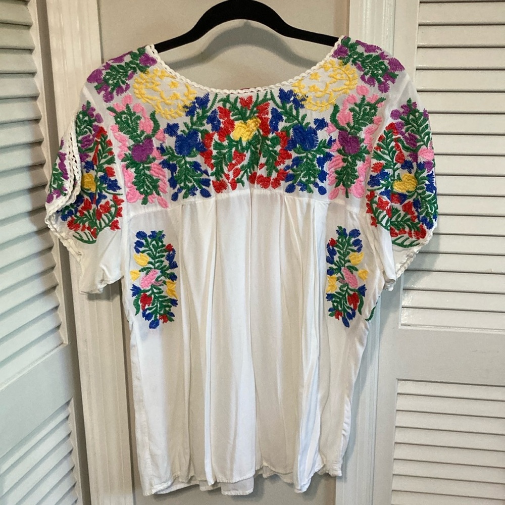 Buddy Love white embroidered floral top SZ L - Picture 4 of 4